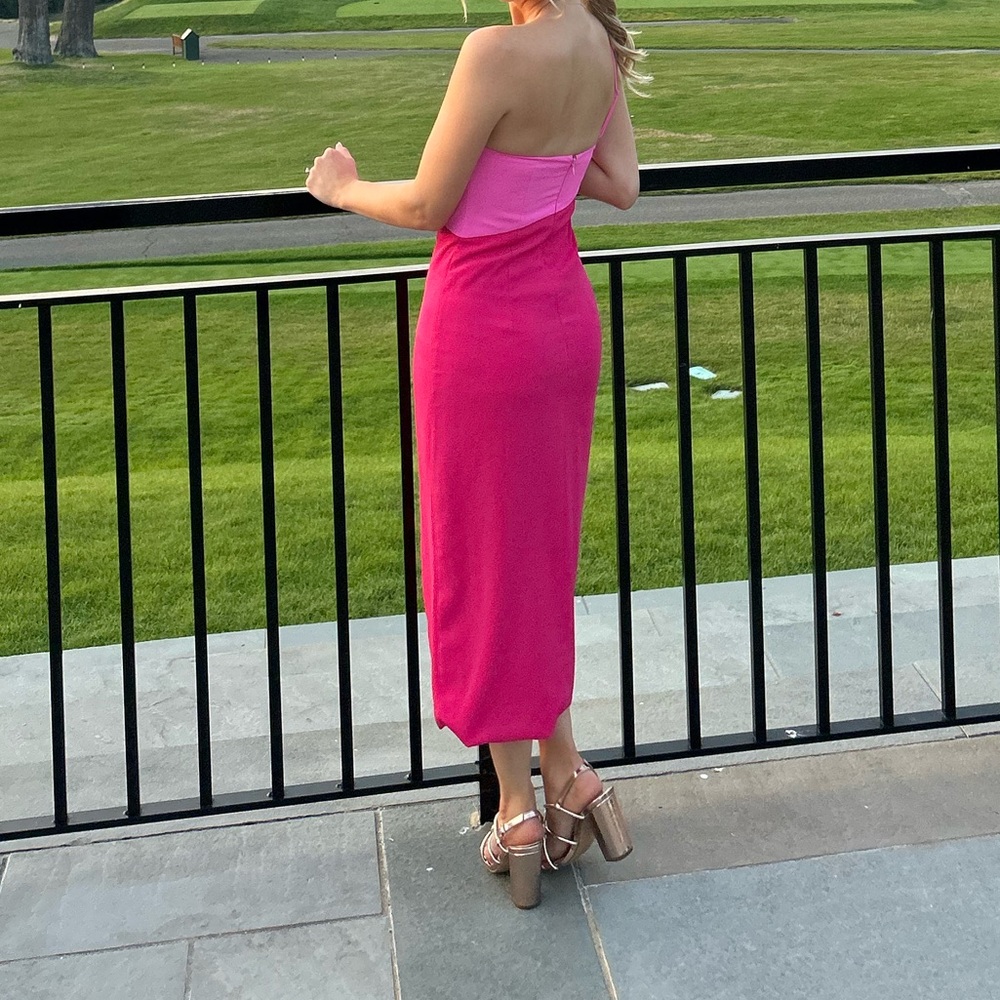 Pink Colorblock- One shoulder - Picture 4 of 5